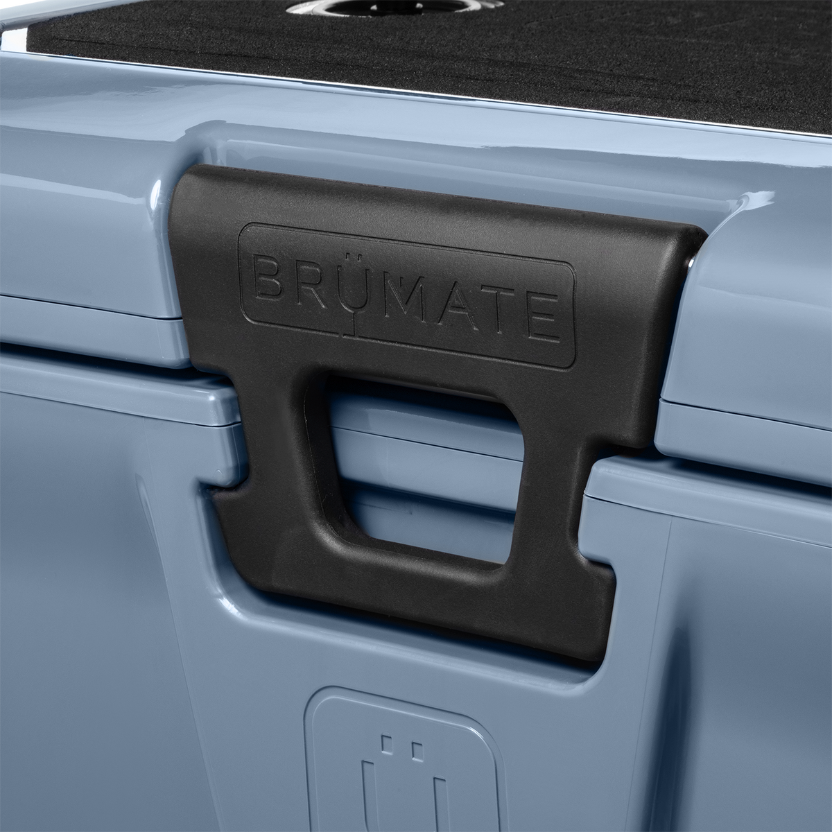 brutank-20qt-g3 BruTank-20-Denim-Latch.png