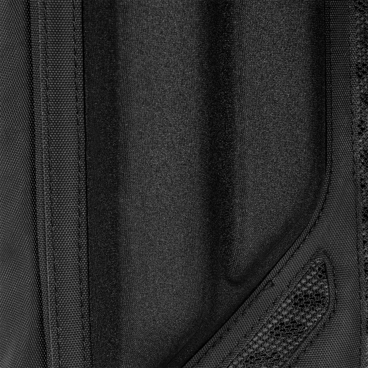 paragon-hydration-pack-v2 Paragon_Black_Texture.png