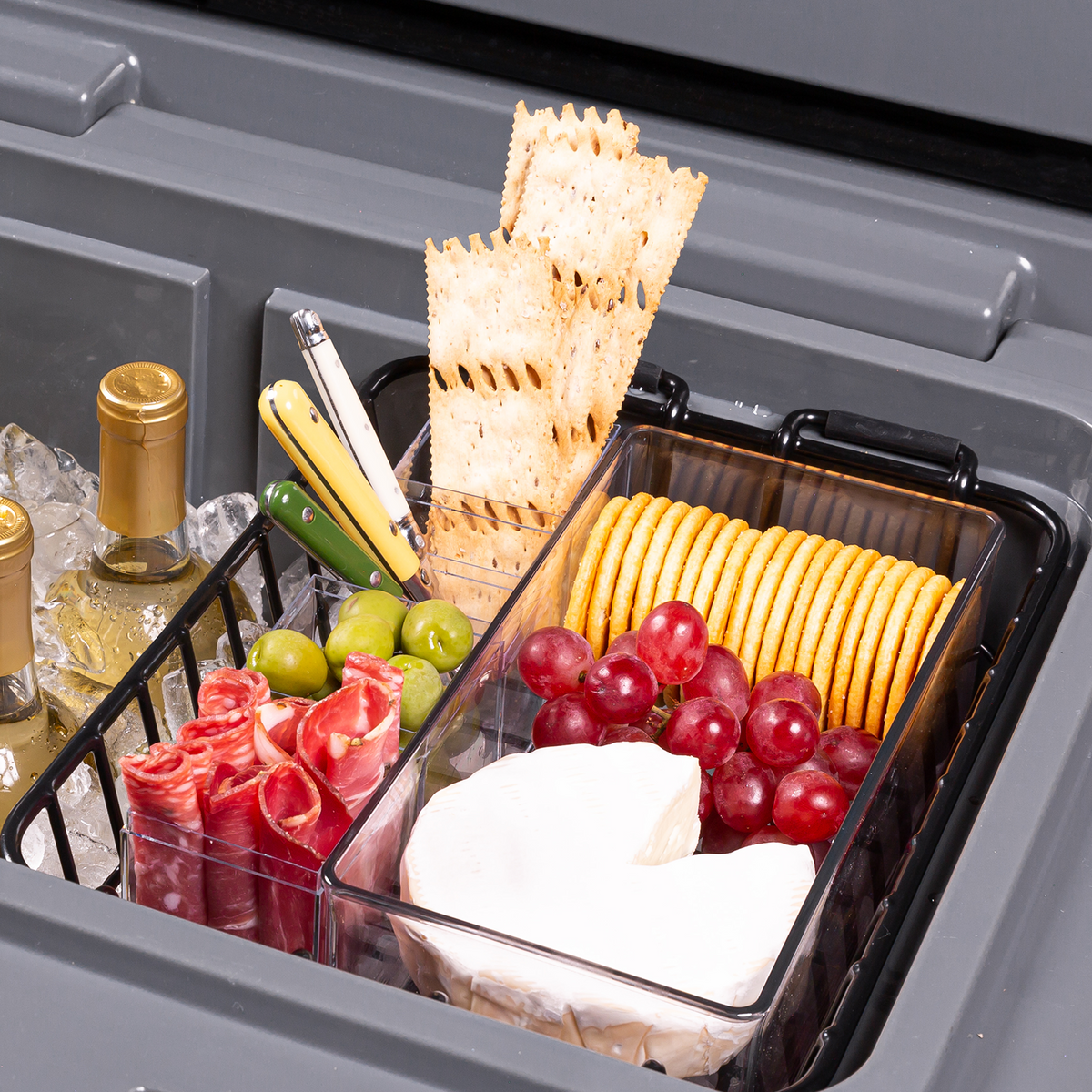 brutank-35qt-55qt-dry-rack-v5 brutank-dry-rack_accessory_alt-1.png